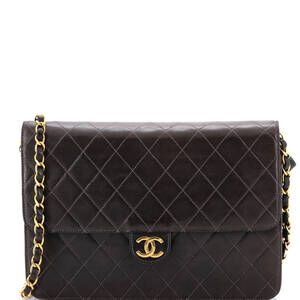 Chanel Vintage Clutch With Chain #224386C29B